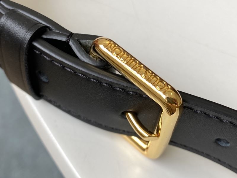 Louis Vuitton Hobo Bags